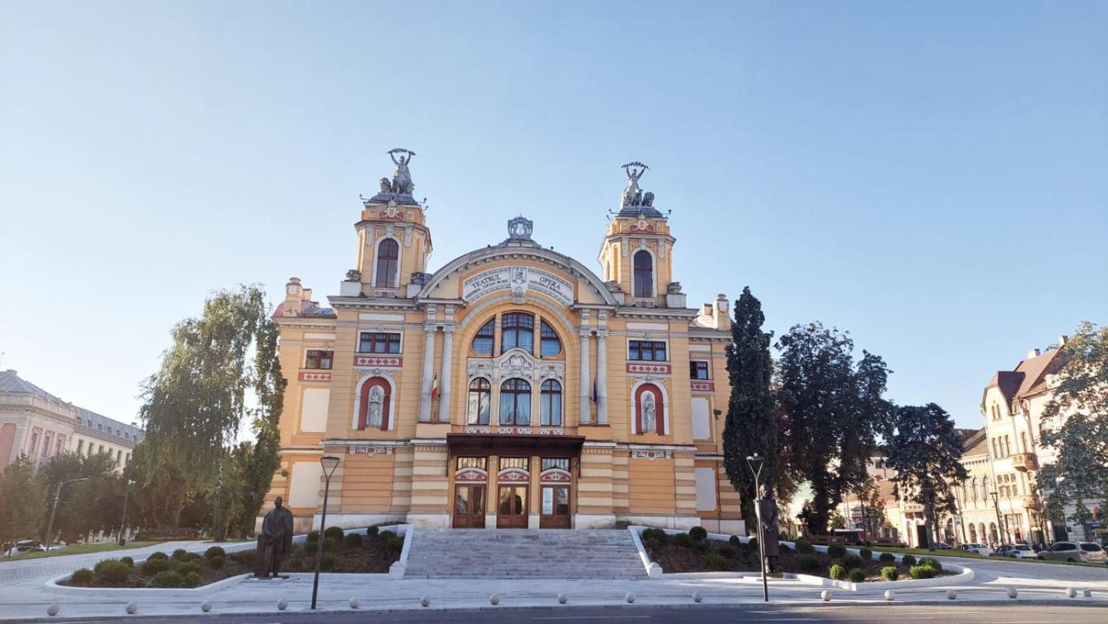Apartament De Lux Central, P-Ta Matei Corvin Cluj-Napoca Exterior photo